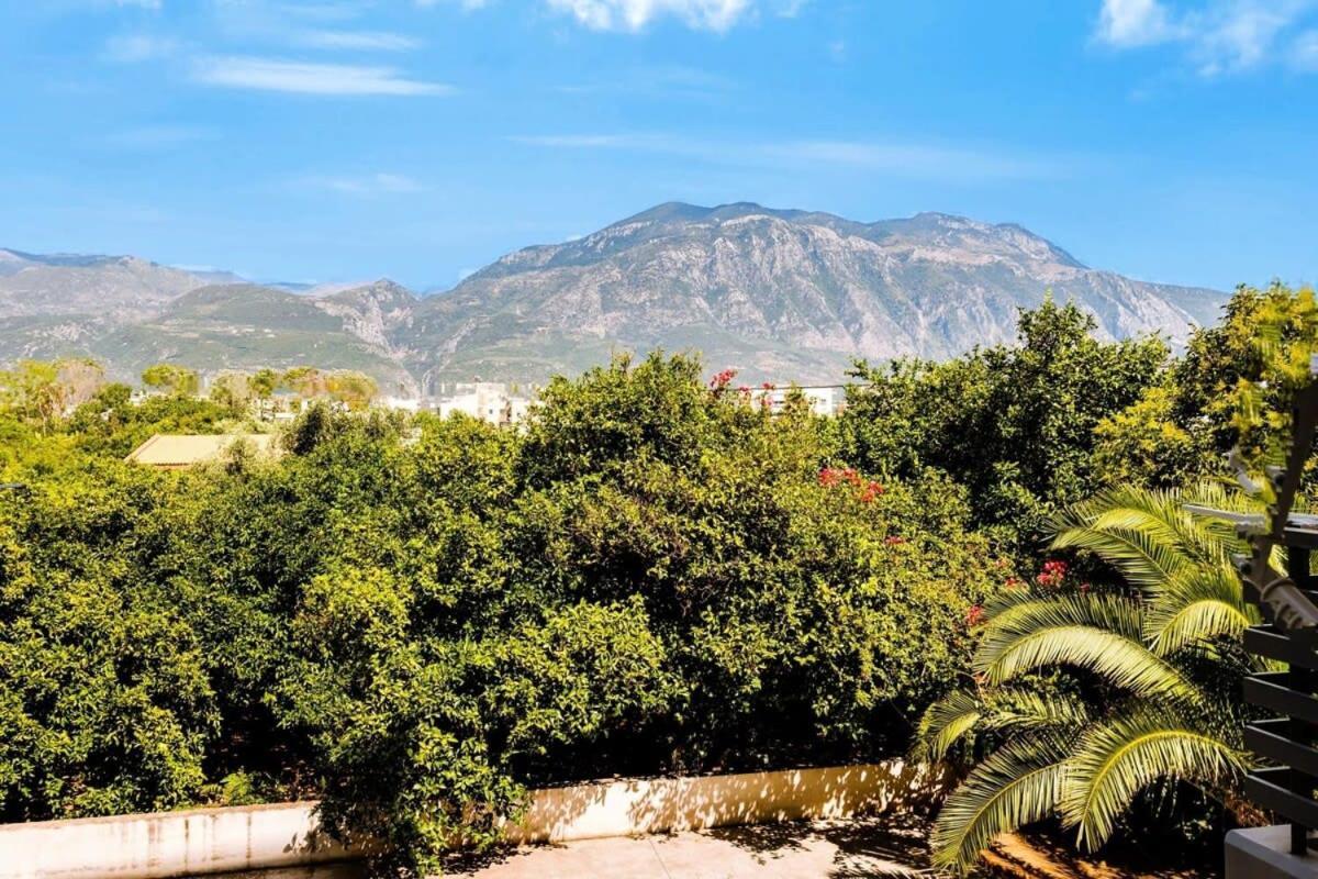 Ferienhaus Kalamata's Spacious Getaway-taygetos Amazing View