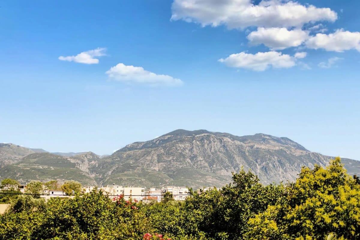 Ferienhaus Kalamata's Spacious Getaway-taygetos Amazing View