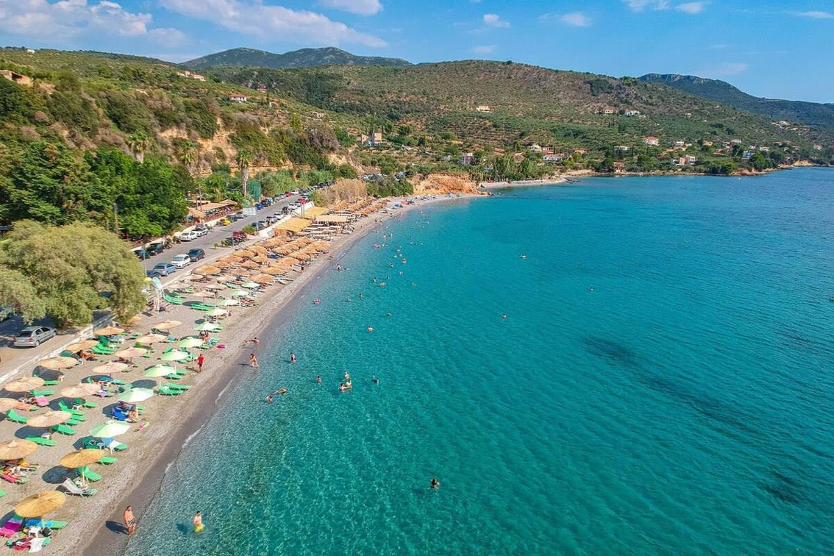 Kalamata's Spacious Getaway-taygetos Amazing View Holiday home *